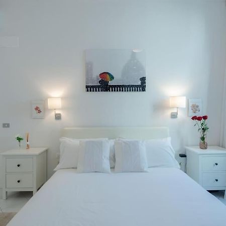 Belledonne Apartment-Hosted By Sweetstay Флоренция Екстериор снимка