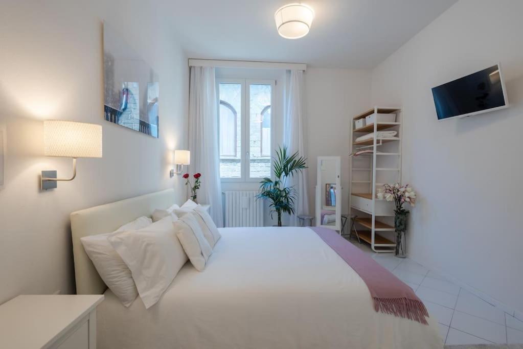 Belledonne Apartment-Hosted By Sweetstay Флоренция Екстериор снимка